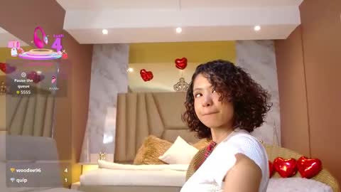 anyawink online show from September 9, 2025, 4:45 am