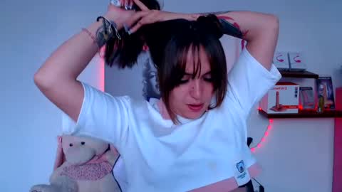 Anyela online show from July 10, 2026, 10:45 pm