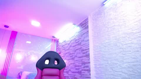 Anyela  online show from February 15, 2025, 5:50 pm