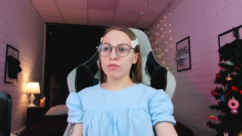 Snapshot of aphexqueen chatting on December 21, 2024, 7:38 pm APHEX QUEEN online show from December 21, 2024, 7:38 pm