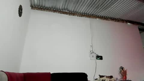 Snapshot of apholov chatting on May 10, 2026, 11:26 am follow me here you find me online show from May 10, 2026, 11:26 am