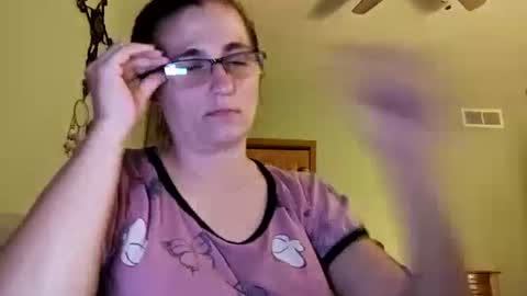 Snapshot of aphrodite60 chatting on September 21, 2025, 5:42 am Aphrodite60 online show from September 21, 2025, 5:42 am