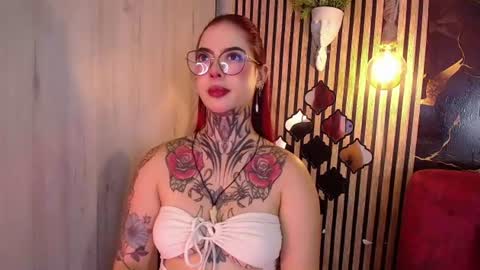 Snapshot of aphrodite__bloom chatting on June 14, 2026, 8:22 pm aphrodite__bloom online show from June 14, 2026, 8:22 pm