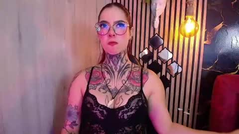 Snapshot of aphrodite__bloom chatting on July 25, 2026, 9:56 pm aphrodite__bloom online show from July 25, 2026, 9:56 pm