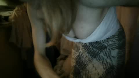 Snapshot of aphrodity_rox chatting on June 21, 2026, 9:17 pm Aphrodity Rox online show from June 21, 2026, 9:17 pm