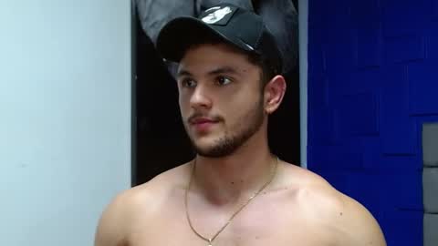 Apolo online show from March 5, 2025, 7:38 am