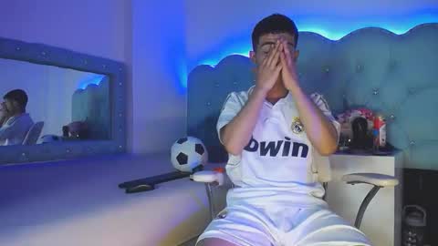 Apolo Richards online show from February 22, 2026, 8:18 pm