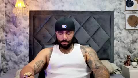 Apolo online show from October 1, 2025, 8:48 pm