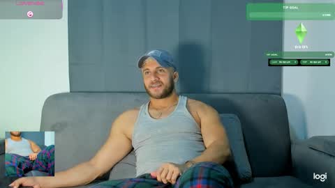 apolo_strange online show from October 28, 2025, 3:54 am