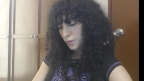 Nix online show from October 4, 2025, 3:32 pm