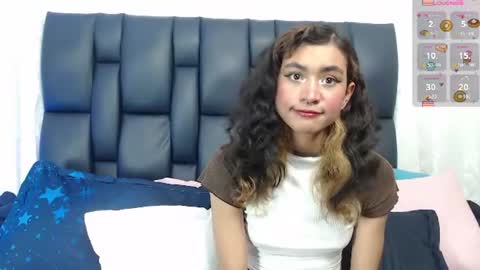 Snapshot of applehot_lr chatting on July 2, 2026, 3:18 pm sofi y kevin online show from July 2, 2026, 3:18 pm