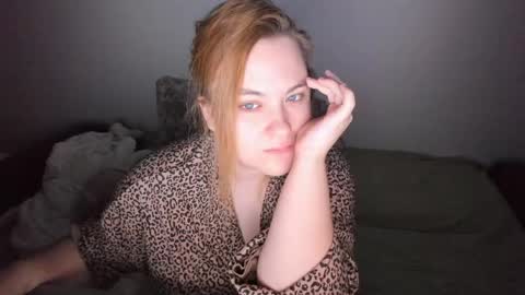 appleyummybuns online show from May 15, 2026, 11:45 pm