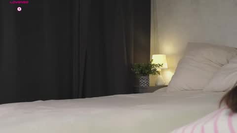 Meghan online show from March 31, 2026, 2:50 pm