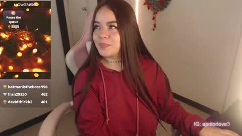 Snapshot of apriil_3 chatting on December 16, 2024, 9:03 am Abril Freelance Model online show from December 16, 2024, 9:03 am