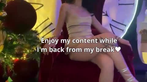   online show from December 5, 2025, 11:52 am