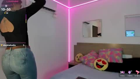  April  online show from September 18, 2025, 12:51 pm