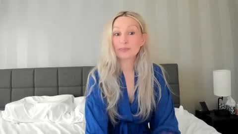 Audrey Im usually online every single day except sundays from  and 20 pm uk time online show from June 9, 2026, 8:31 pm