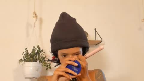 aprillebony319262 online show from March 2, 2026, 8:59 pm