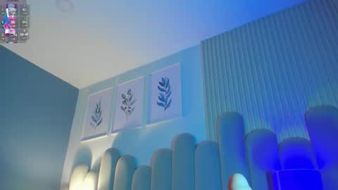 Snapshot of aqua_mara chatting on October 13, 2025, 4:12 am mara online show from October 13, 2025, 4:12 am