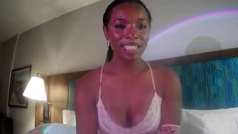 Snapshot of aquaesse chatting on May 14, 2026, 1:01 am Aquaesse online show from May 14, 2026, 1:01 am