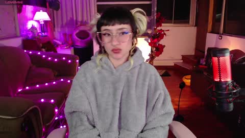 Zam independent model online show from December 4, 2024, 4:10 am