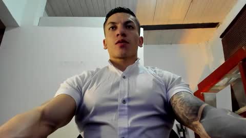 Jonathan online show from November 3, 2025, 7:37 pm