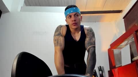 Jonathan online show from November 12, 2025, 9:03 pm