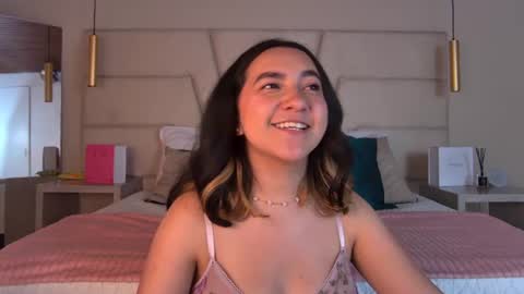 Snapshot of arabella__1 chatting on June 11, 2026, 2:53 am Arabella online show from June 11, 2026, 2:53 am