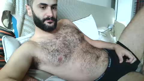 hairycub online show from March 11, 2025, 3:59 am