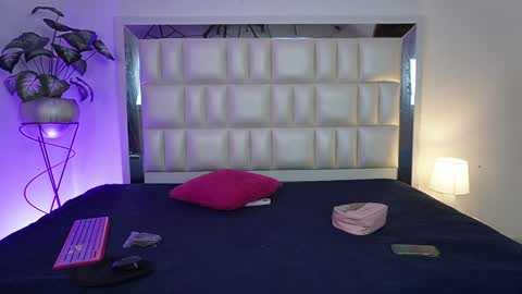   online show from December 12, 2024, 4:48 am