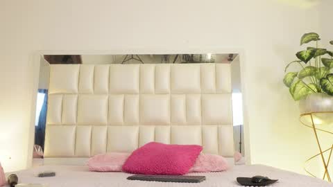   online show from February 11, 2025, 7:54 am