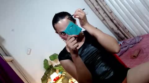 arahsexybitch online show from April 3, 2026, 9:57 pm