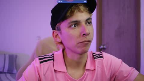 ARCHIBALDO online show from October 18, 2025, 10:43 pm