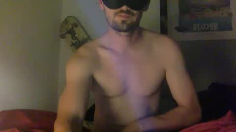arcticcuddle online show from June 3, 2026, 11:21 pm