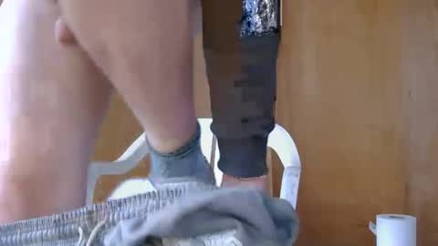 arealjerk69696969 online show from April 26, 2026, 10:29 pm