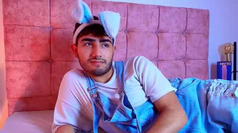 Ares Alpha  online show from October 25, 2025, 9:20 pm