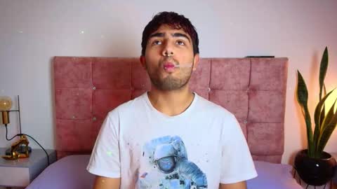 Ares Alpha  online show from November 27, 2025, 7:05 pm