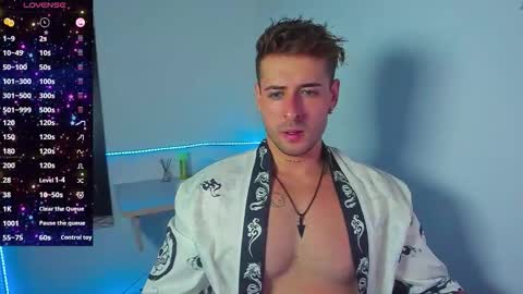 ares blue online show from October 20, 2025, 1:11 pm