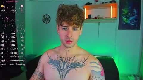Snapshot of ares_blue chatting on June 11, 2026, 3:21 pm ares blue online show from June 11, 2026, 3:21 pm