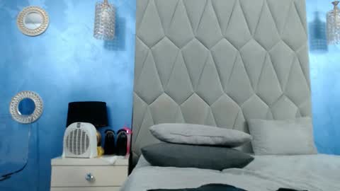 Snapshot of aretialisya chatting on October 2, 2025, 5:25 am aretialisya online show from October 2, 2025, 5:25 am