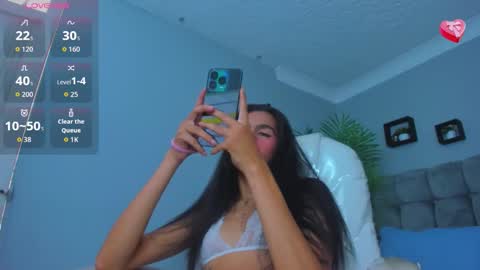 Snapshot of ari_coopeer chatting on March 1, 2026, 9:06 pm Ari online show from March 1, 2026, 9:06 pm