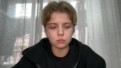 ari_crystal online show from January 13, 2026, 4:12 pm