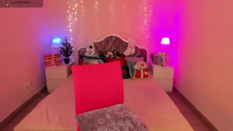 aria69stars online show from December 28, 2024, 8:26 am