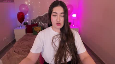 aria_blisss online show from February 13, 2025, 2:01 am