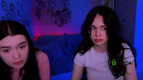 Aria online show from April 27, 2026, 7:23 pm