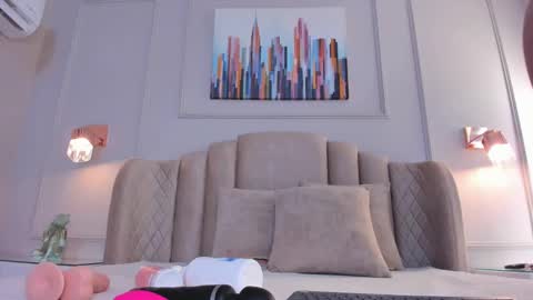 Snapshot of aria_greco chatting on December 14, 2024, 2:56 am Aria  online show from December 14, 2024, 2:56 am