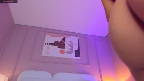 Aria  online show from April 1, 2026, 3:40 am