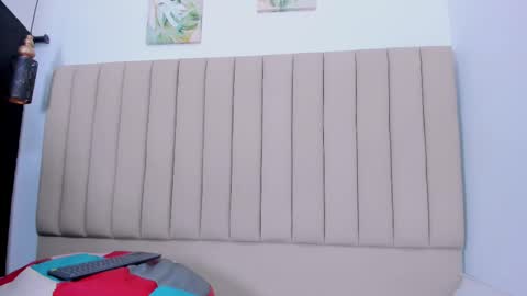 Snapshot of aria_henao chatting on September 19, 2025, 3:41 am aria_henao online show from September 19, 2025, 3:41 am