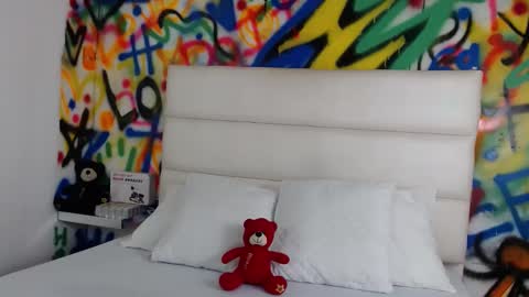 aria online show from December 9, 2024, 11:47 am