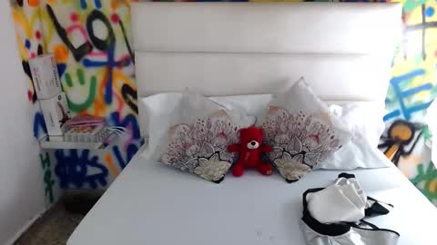 aria online show from February 1, 2025, 11:32 am